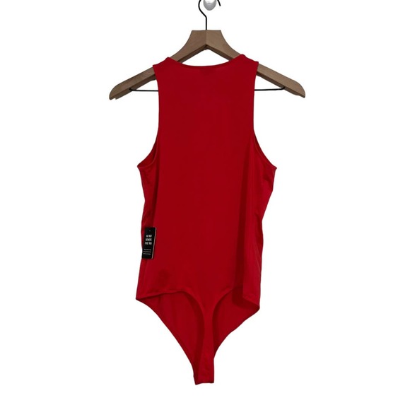 Express Womens Red Sleeveless Bodysuit Size Medium - Picture 4 of 6